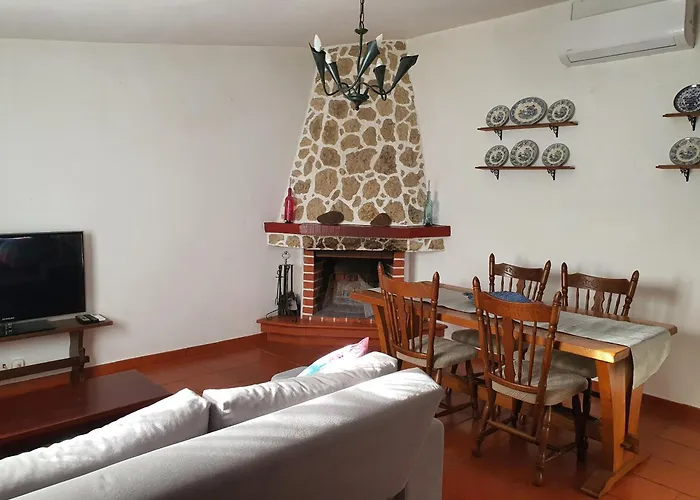 Casa Da Eira - De Campo Villa Ferreira do Zêzere